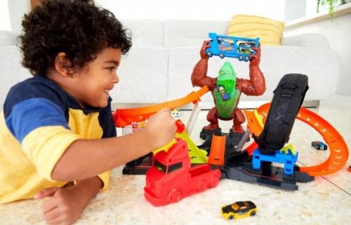 cumpără Mașină Hot Wheels GTT94 Set Atacul gorilei toxice în Chișinău 
