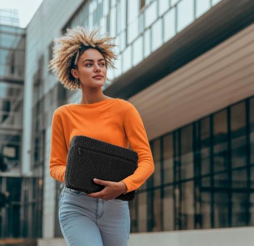 cumpără Geantă laptop Hama 231015 “Cozy” Laptop Sleeve, 36 - 40 cm (14.1” - 15.6”) în Chișinău 