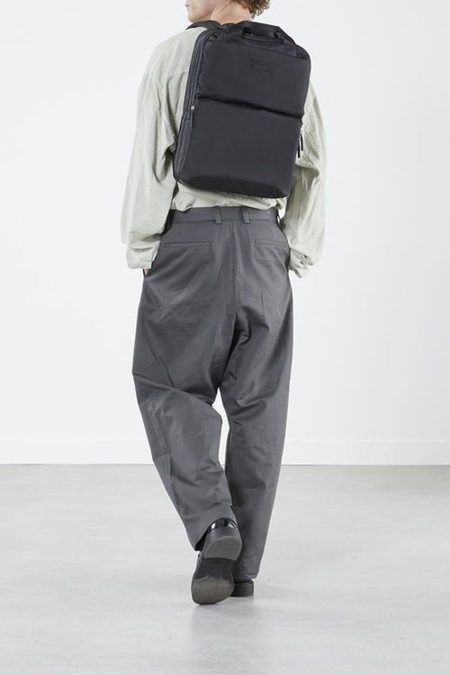 купить Рюкзак для ноутбука Lipault 4BIZ L Negru (143675/1041) в Кишинёве 