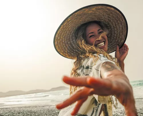 купить Фотоаппарат беззеркальный Panasonic Lumix DC-S9E-A в Кишинёве 