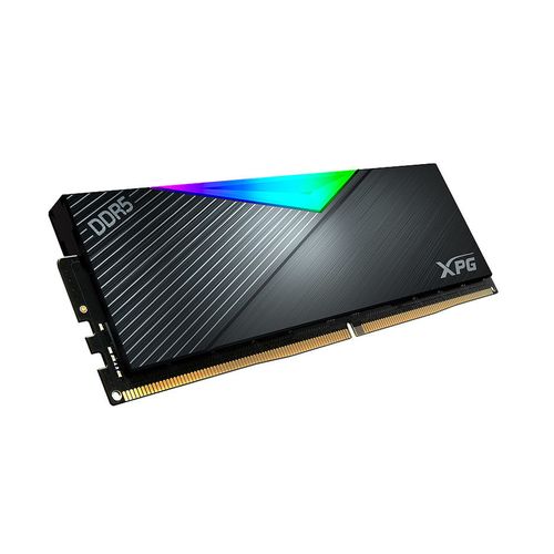 cumpără Memorie operativa 16GB DDR5 A-Data XPG Lancer RGB Black (AX5U5200C3816G-CLARBK) DDR5 PC5-41600 5200MHz CL38, Retail (memorie/память) în Chișinău 