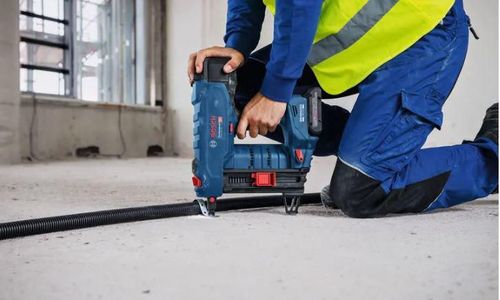 cumpără Pistol de bătut cuie Bosch 06019L7004 Pistol de batut cuie beton GNB 18V-40 în Chișinău 