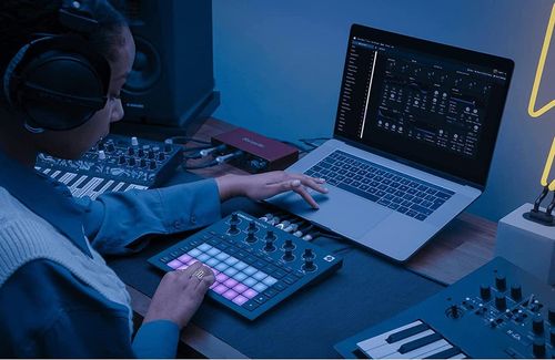 cumpără Accesoriu p/u instrumente muzicale Novation Circuit Tracks în Chișinău 