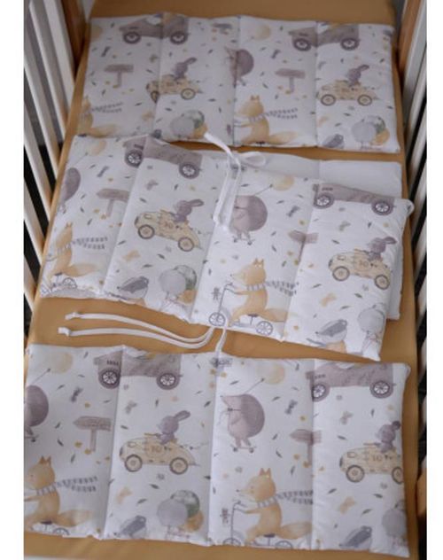 cumpără Protecție laterală pentru pătuț Veres 154.01.14 бампер на 3 стороны зверята на гонках în Chișinău 