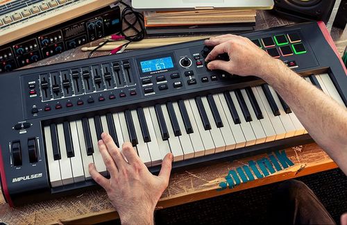 купить MIDI-клавиатура Novation Impulse 25 в Кишинёве 