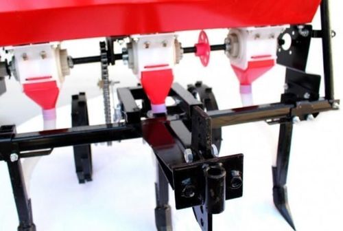 купить Аксессуар для мотоблока Dakard Semanatoare motocultor 3 rinduri (843680900) в Кишинёве 