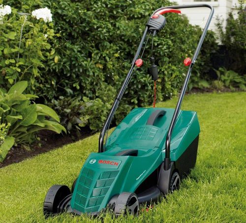 cumpără Mașini de tuns iarba Bosch ARM 32 0600885B03 în Chișinău 