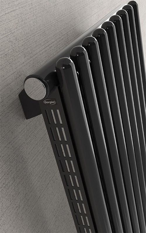 купить Радиатор Gorgiel CEZAR AD1 180/40 Black mat 24 {51} в Кишинёве 
