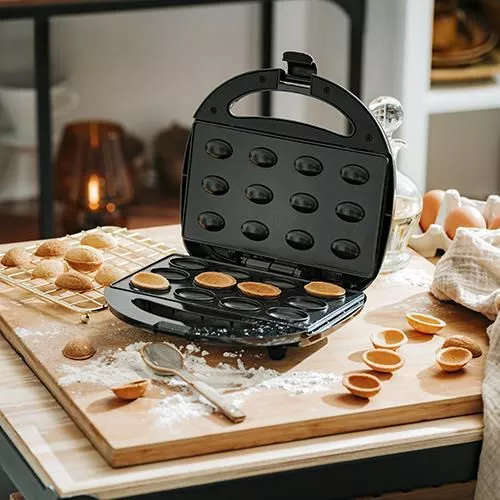cumpără Aparat de făcut vafe Adler AD 3071 Black în Chișinău 