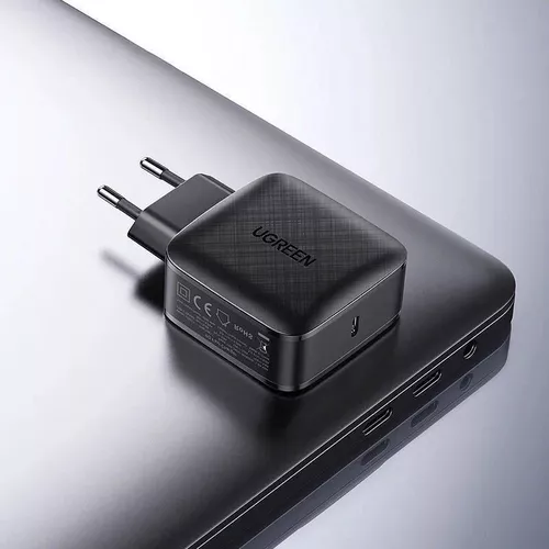 купить Зарядное устройство сетевое Ugreen 70817 GaN Quick Charger 1xType-C 65W, Black в Кишинёве 