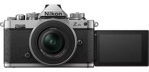 купить Фотоаппарат беззеркальный Nikon Z fc kit 16-50mm VR Silver в Кишинёве 