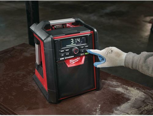 cumpără Aparat de radio Milwaukee 4933446639 + Incarcator de santier M18 RC în Chișinău 