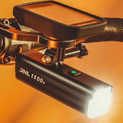 купить Аксессуар для велосипеда Rockbros 24710011001 Lanterna frontala pentru bicicleta 1500LM в Кишинёве 