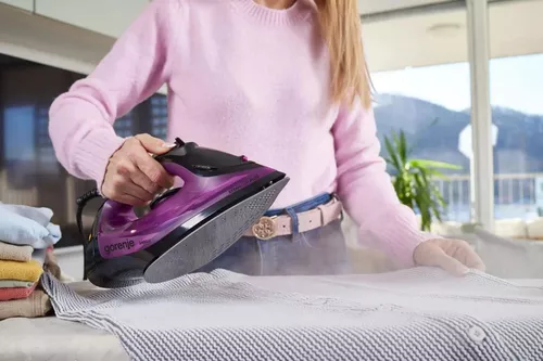 cumpără Fier de călcat Gorenje SIK2400BKV în Chișinău 