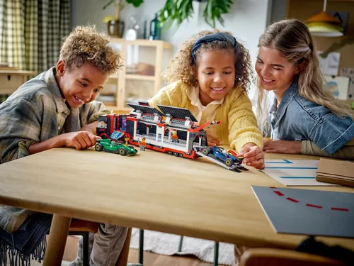 cumpără Set de construcție Lego 60445 City F1 Truck With Rb20 & Amr24 în Chișinău 