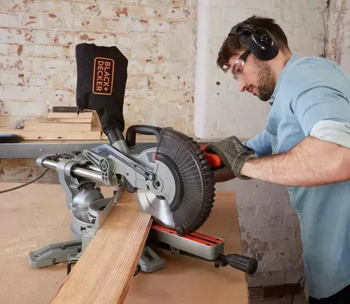 купить Стационарный инструмент Black&Decker BES702-QS в Кишинёве 