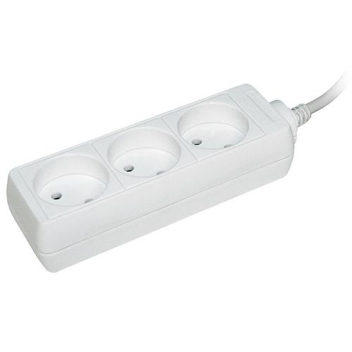 cumpără Prelungitor electric IEK U3 3 locuri 2Р/3 metri 2х0.75mm2 10А/250V / WYP10-06-03-03 în Chișinău 