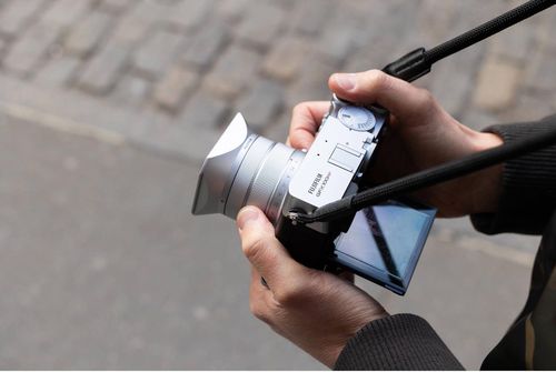 купить Фотоаппарат беззеркальный FujiFilm GFX100RF silver в Кишинёве 