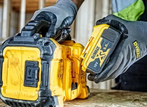 cumpără Boxă portativă Bluetooth DeWalt DCR011 în Chișinău 