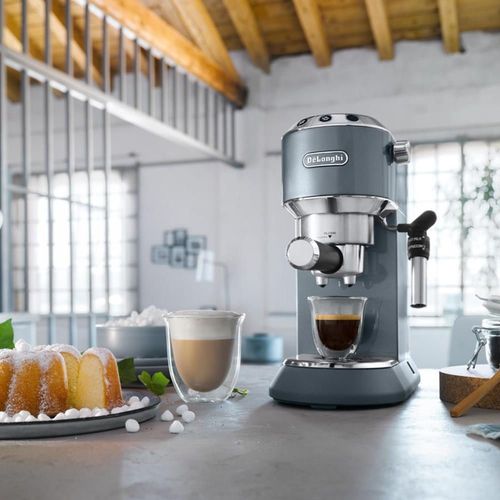 купить Кофеварка рожковая DeLonghi EC785.AE Dedica Style в Кишинёве 