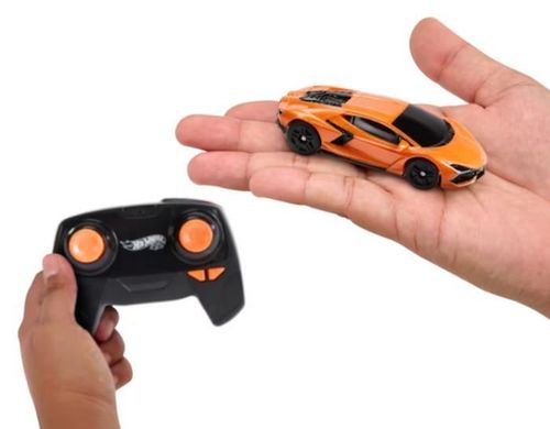 купить Радиоуправляемая игрушка Hot Wheels HWW55 Automobil de curse 1:64 Lamborghini Revuelto в Кишинёве 