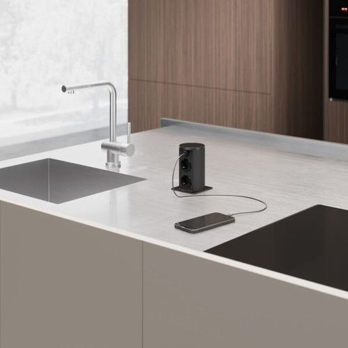 купить Розетка электрическая ASA Plastici 060.47F.00009 Versalift square version 2 sockets F + 1 USB 5V (A+C) Brushed black в Кишинёве 