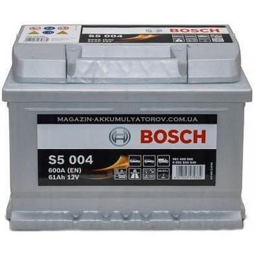 купить Автомобильный аккумулятор Bosch 61AH 600A(EN) 242x175x175 S5 004 (0092S50040) в Кишинёве 