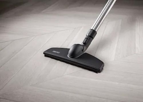 купить Пылесос с контейнером Miele Blizzard CX1 Parquet PowerLine SKRF3 Red Edition в Кишинёве 