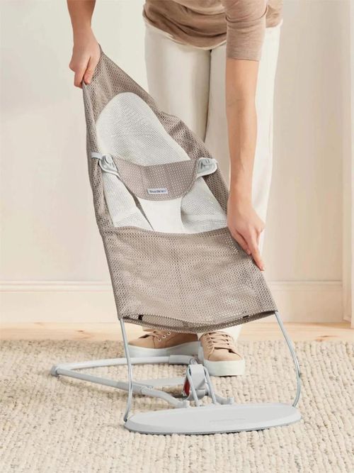 купить Детское кресло-качалка BabyBjorn 005144A Balance Soft Grey Beige/White в Кишинёве 