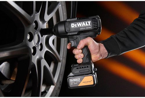 cumpără Mașina de infeliat DeWalt DCF99MP2T MCLAREN, 18V, 2x5Ah, 1396Nm/1898NM în Chișinău 
