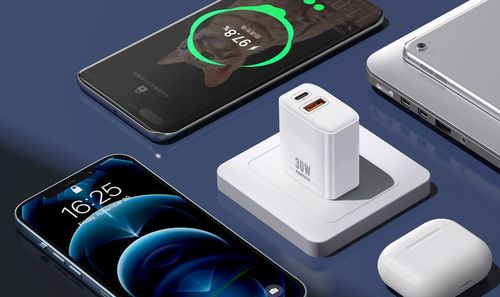 купить Зарядное устройство сетевое Remax RP-U82 30W QC+PD Fast Charger в Кишинёве 