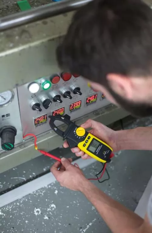 купить Измерительный прибор Stanley FMHT82564-0 voltmetru digital в Кишинёве 