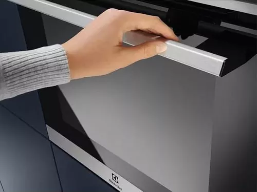 cumpără Cuptor electric încorporabil Electrolux EOE7P31X în Chișinău 
