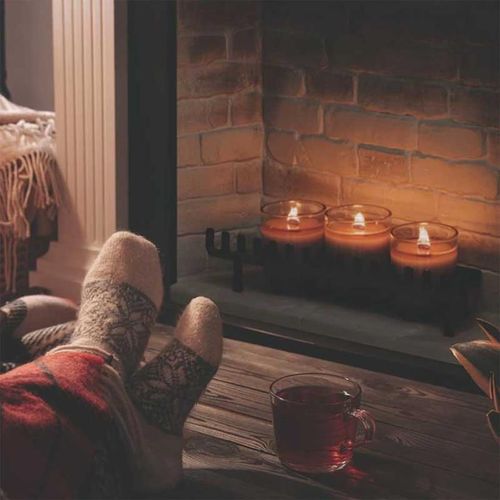 купить Свеча TAGU CandlePlace 3 cu trosnet si miros de semineu в Кишинёве 