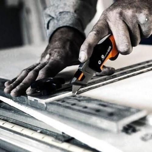 купить Нож строительный Fiskars utilitar pliabil (1027224) в Кишинёве 