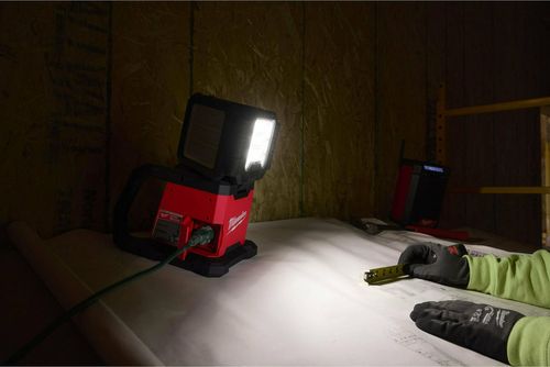 cumpără Lanternă Milwaukee 4933498149 M18 MDTL-0, 4500lumeni, în Chișinău 