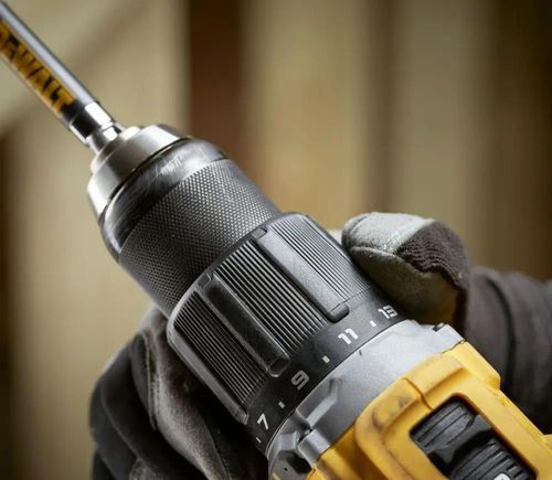 cumpără Șurubelnița DeWalt DCD799N-XJ XR BL Li-Ion 18V, 2vit. în Chișinău 