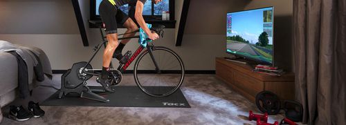 купить Велотренажер Garmin Flux S Smart (T2900S.61) в Кишинёве 