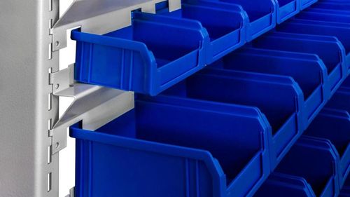 cumpără Sistem de depozitare a instrumentelor УХЛ-МАШ Стеллаж 1-о сторонний 180см с кюветами T2/T3 (702-72шт, 703-72шт) на ножках în Chișinău 