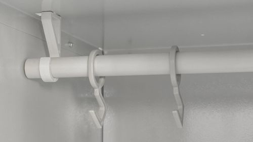 купить Офисная металлическая мебель УХЛ-МАШ ШОМ-300/1 Шкаф одежный (1800х300х500) в Кишинёве 