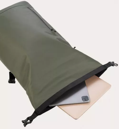 cumpără Geantă laptop Tucano BKGOMRT15-VM Gommo Rolltop 15.6", Military Green în Chișinău 