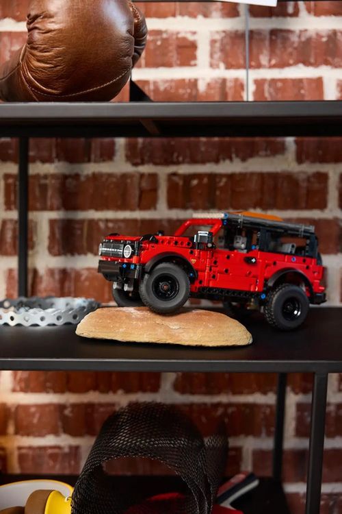 купить Конструктор Lego 42213 Technic SUV-ul Ford Bronco в Кишинёве 