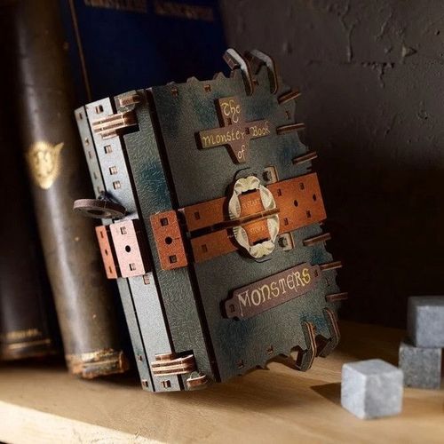 cumpără Puzzle Ugears Cartea Monștrilor Monstruoși, 2464D în Chișinău 