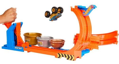 cumpără Mașină Hot Wheels JBX64 Monster Trucks Loop-And-Flip Trophy Challenge în Chișinău 