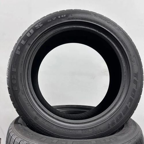 cumpără Anvelopă Tracmax 205/55 R17 95V ICE-PLUS S210 XL în Chișinău 