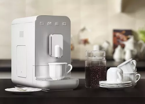 купить Кофемашина SMEG BCC11WHMEU в Кишинёве 