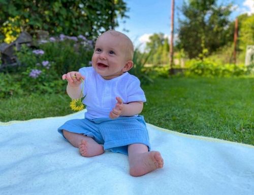 купить Детская одежда New Baby 42284 Костюм 2 ед (блуза+шорты) Summer Nature 80 (9-12m) в Кишинёве 