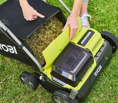купить Аэратор для газона RYOBI RY18SFX35A-0 Scarificator 18V (5133004548) в Кишинёве 