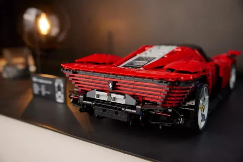 купить Конструктор Lego 42143 Ferrari Daytona Sp3 в Кишинёве 
