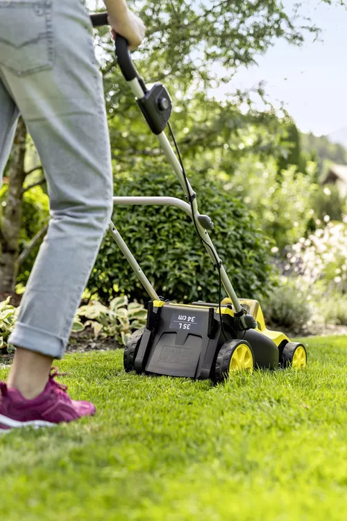 cumpără Mașini de tuns iarba Karcher LMO 3-18 Battery (1.445-410.0) în Chișinău 